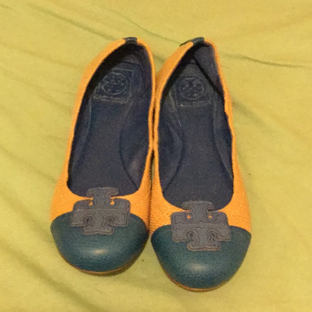 Tory Burch Flats in Size 9